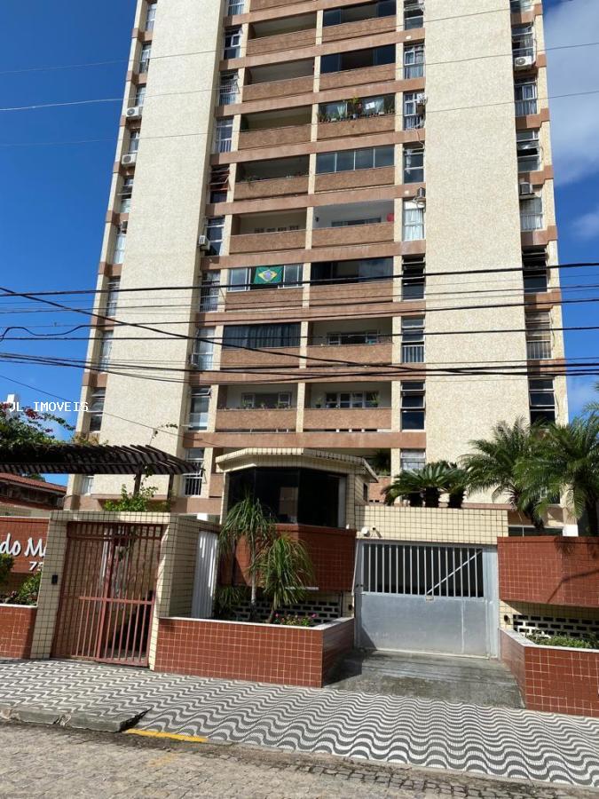 Apartamento para Venda, Natal / RN, bairro Petrópolis, 3 dormitórios, sendo  1 suíte, 2 banheiros, 1 vaga de garagem, área total 110,00 m²
