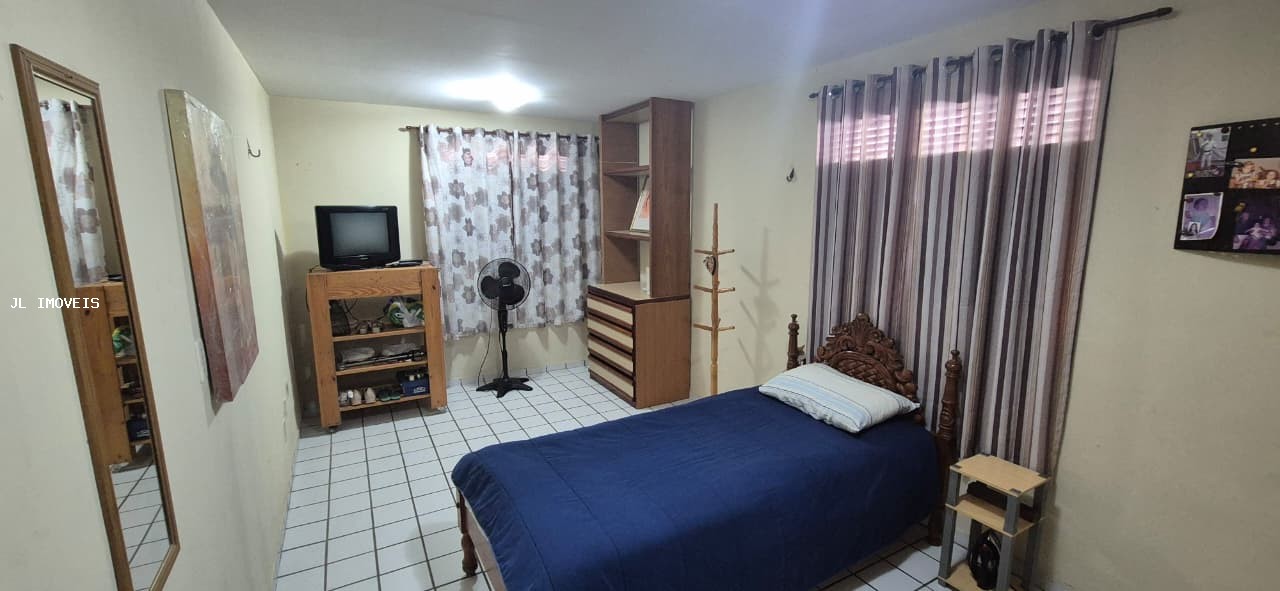 Casa, 3 quartos, 236 m² - Foto 10