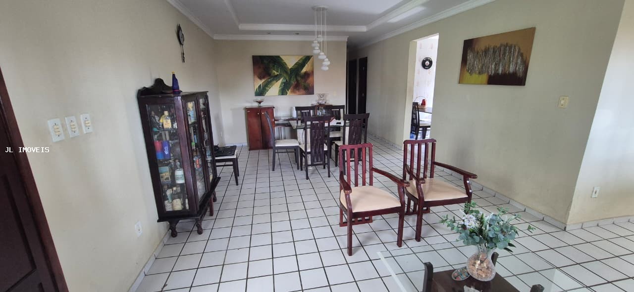 Casa, 3 quartos, 236 m² - Foto 6