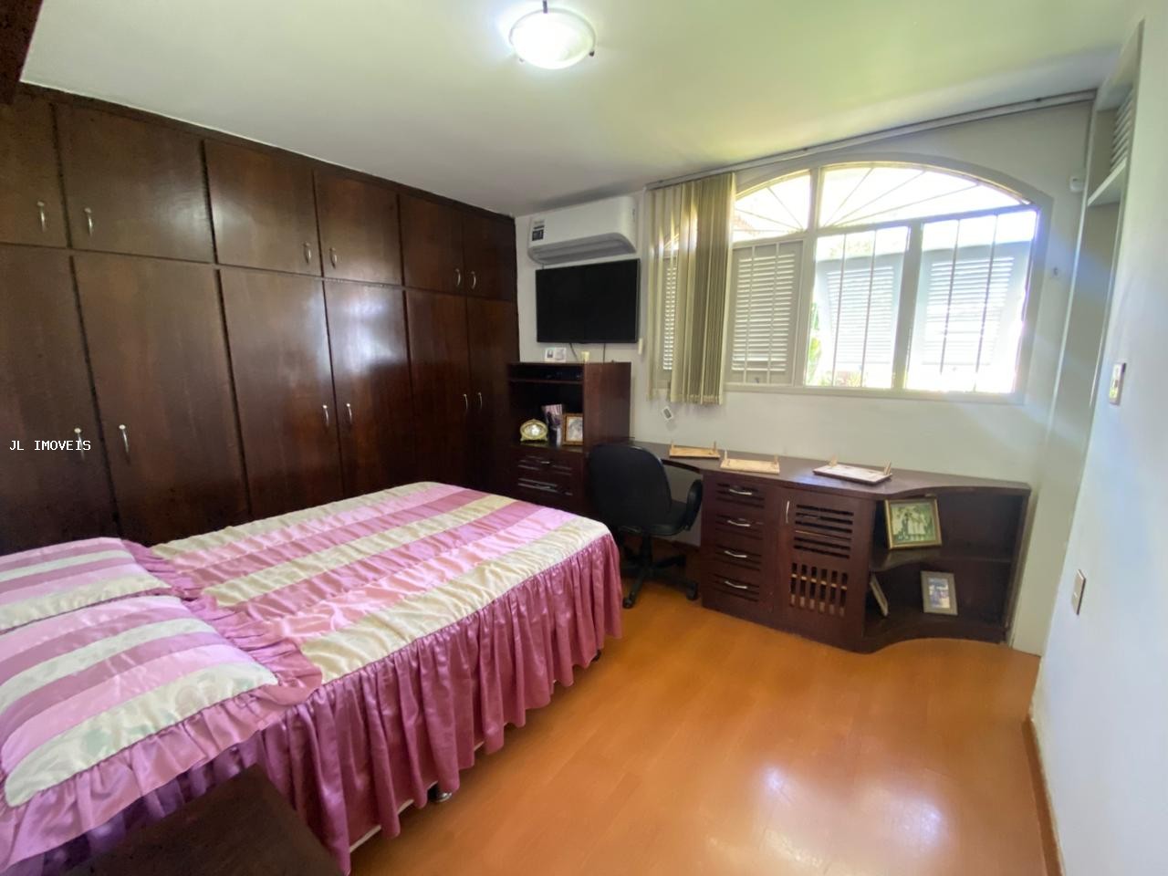 Casa, 4 quartos, 300 m² - Foto 13