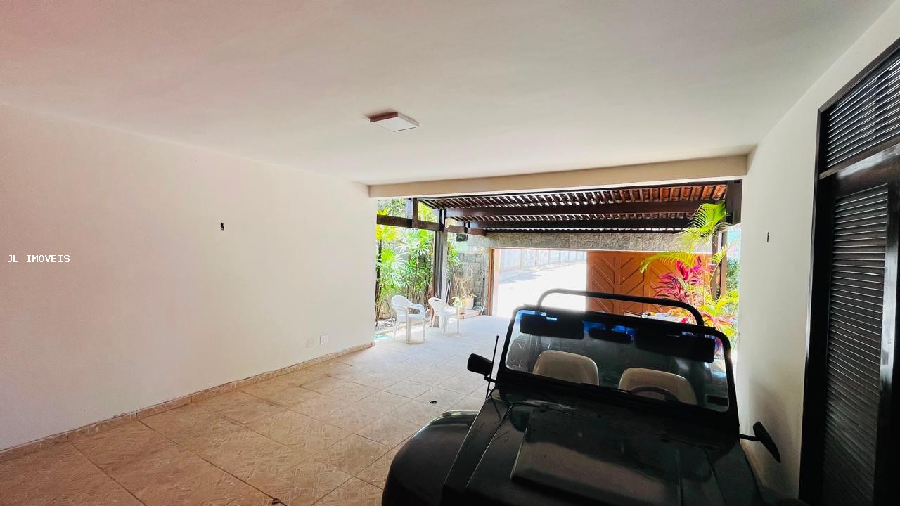 Casa, 3 quartos, 282 m² - Foto 3
