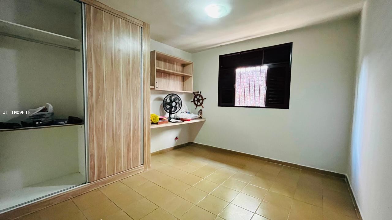 Casa, 3 quartos, 282 m² - Foto 13