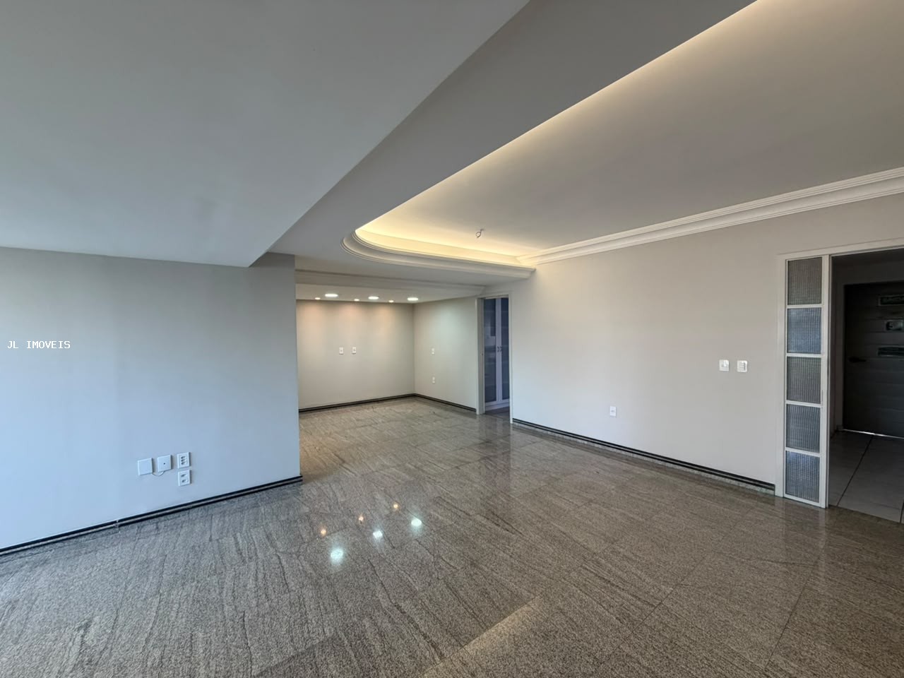 Apartamento, 3 quartos, 140 m² - Foto 4